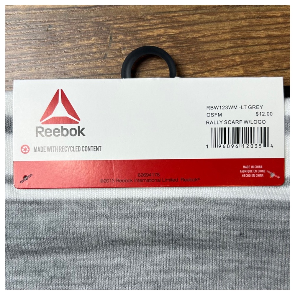 NWT Reebok Rally Scarf - Picture 6 of 6
